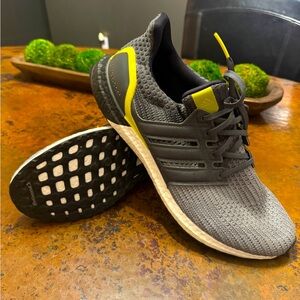 Adidas ultraboost men’s athletic shoes size 12